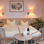 Adlerhof 3*