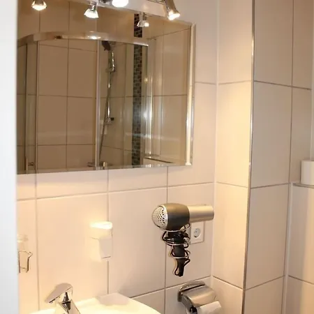 מלון Adlerhof 3*