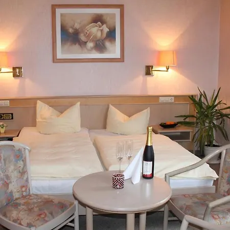 Adlerhof 3*
