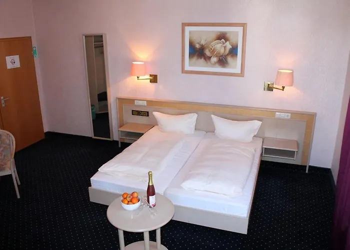 מלון Adlerhof 3*